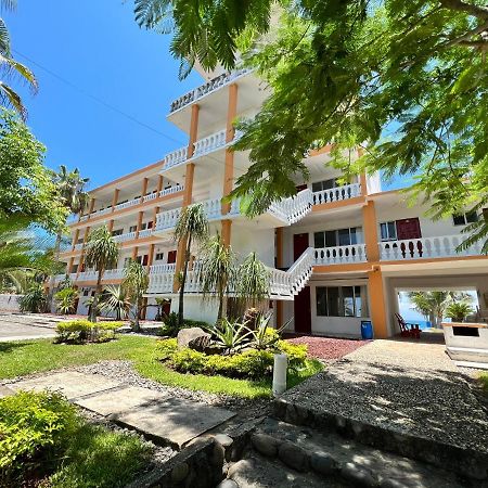 Hotel De Alba Monte Gordo エクステリア 写真