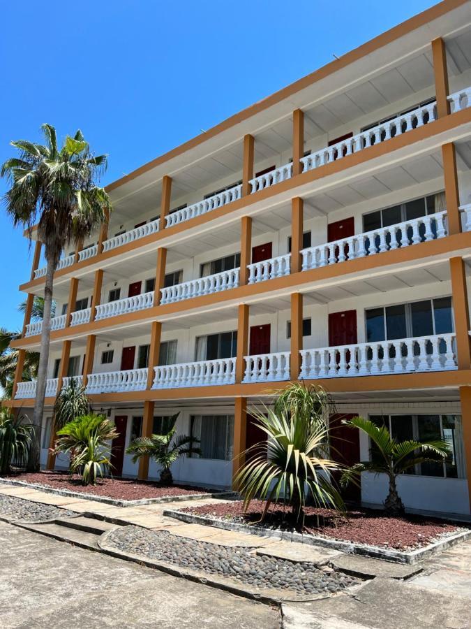 Hotel De Alba Monte Gordo エクステリア 写真